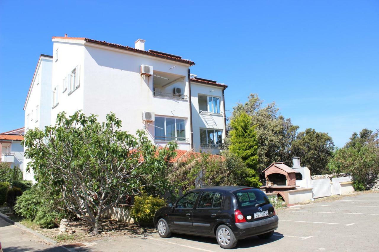 Apartment Zea Novalja Kültér fotó
